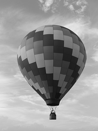 HOT AIR BALLOON